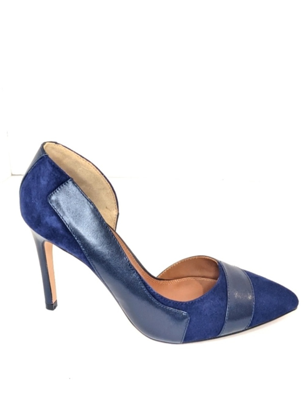 REISS Augusta Point Toe Court Suede Heels in Navy - Picture 7 of 13